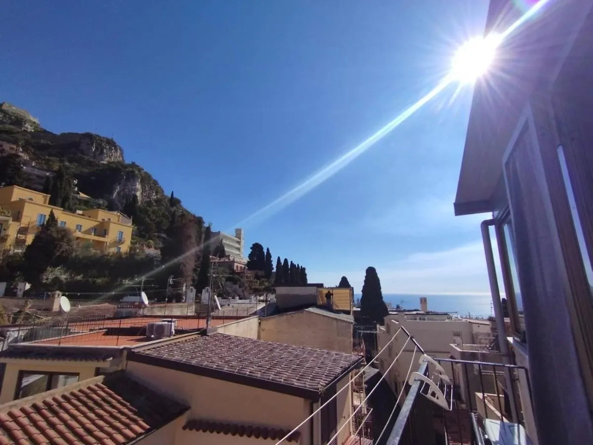 Casa D'Artista - Taormina Apartment
